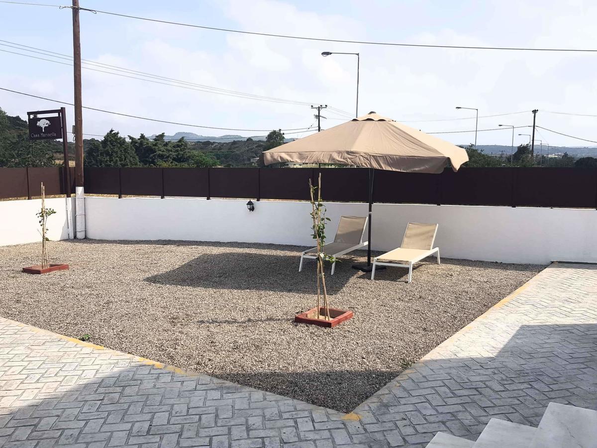 Casa Marinella Lägenhet Gennadi Exteriör bild
